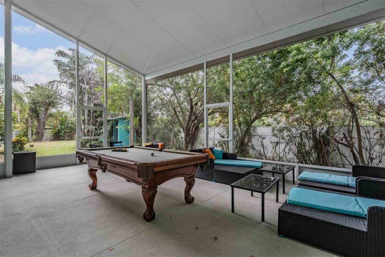 815 NW 2nd Avenue, Ruskin, FL 33570 Photo