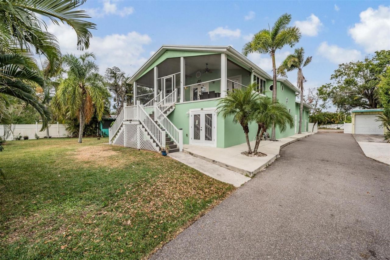 815 NW 2nd Avenue, Ruskin, FL 33570 Photo