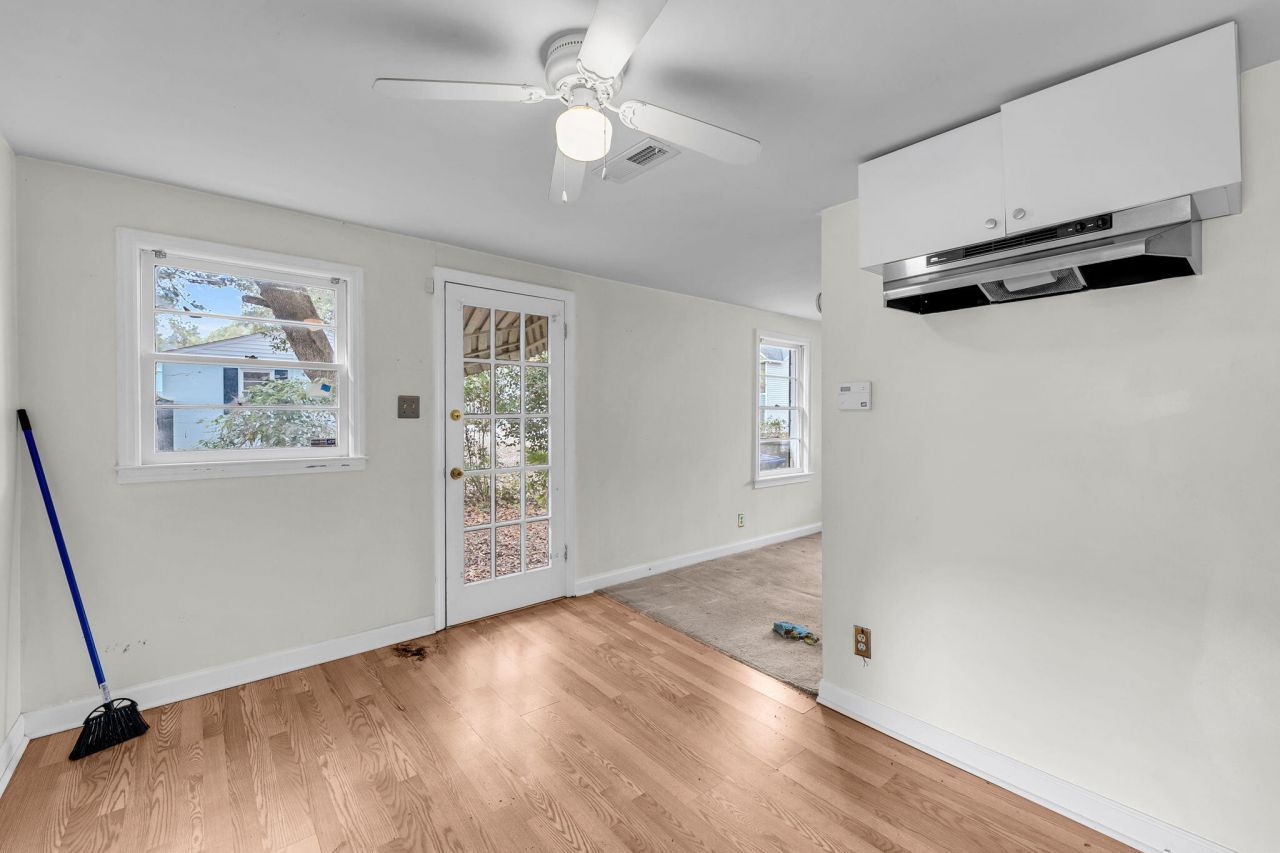 1849 Dogwood Road Photo 7