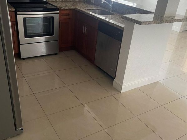 3611 NE 15th Avenue, Pompano Beach, FL 33064