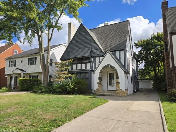 3557 Lynnfield, Shaker Heights, OH 44122