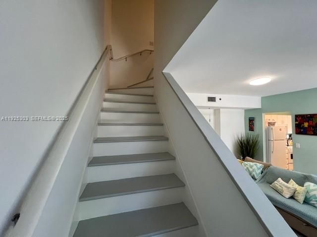 1614 Pennsylvania Ave, Unit 2I, Miami Beach, FL 33139 Photo