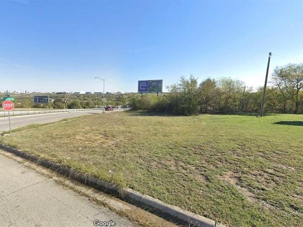 1700 NW LONG Avenue, Fort Worth, TX 76106