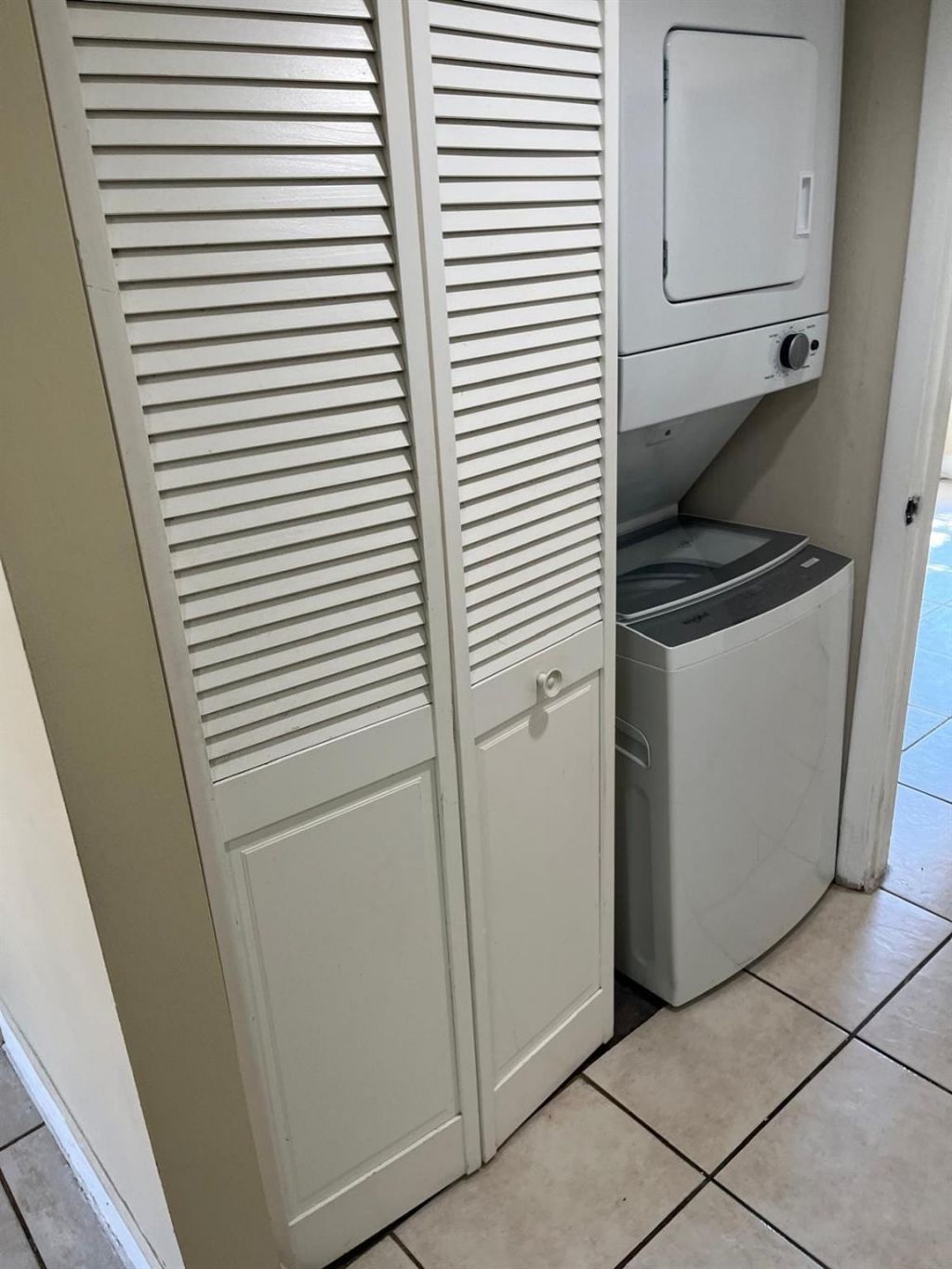 4240 NW 21st Street, Unit 143, Lauderhill, FL 33313 Photo