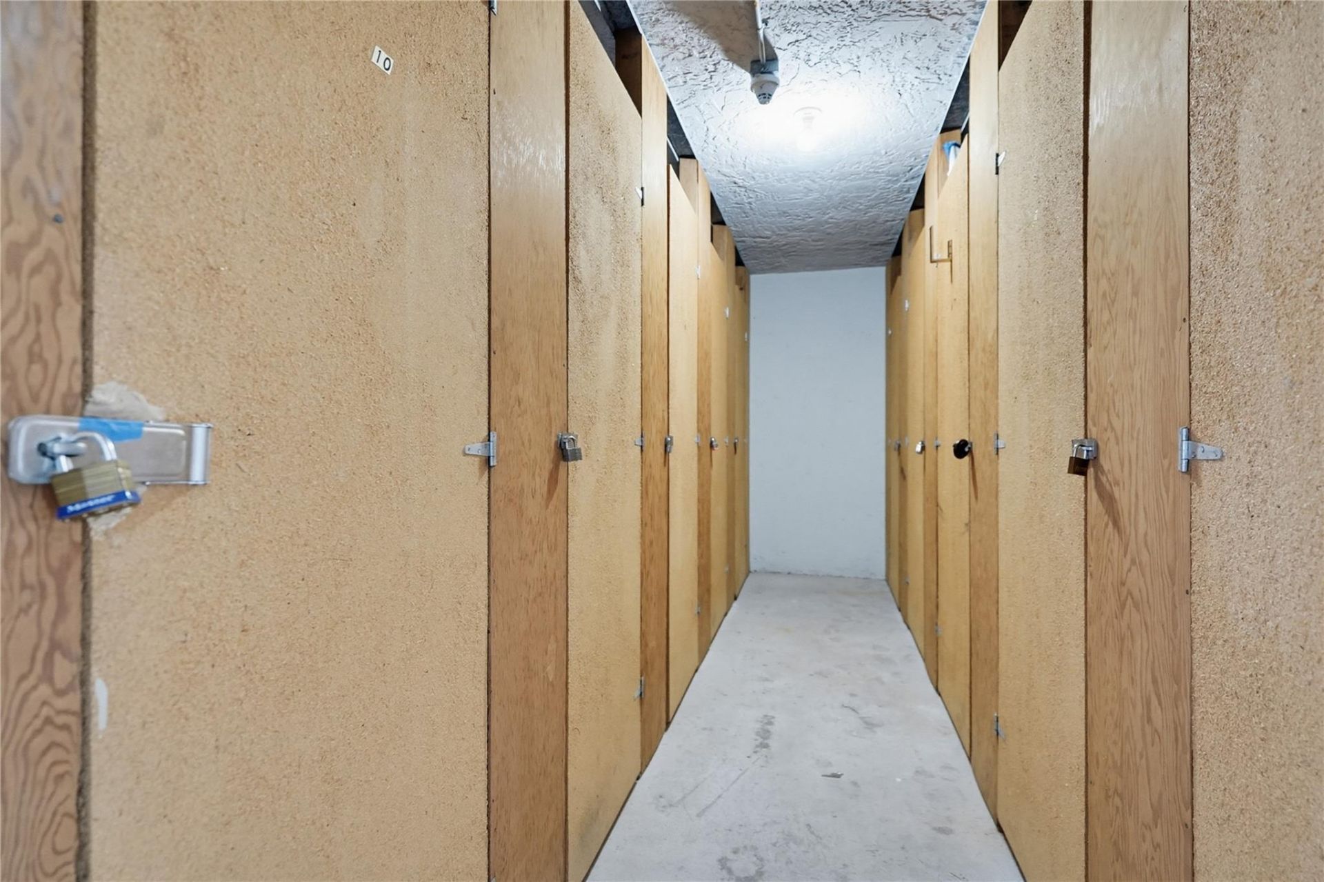 575 Oaks Lane, Unit 608, Pompano Beach, FL 33069 Photo