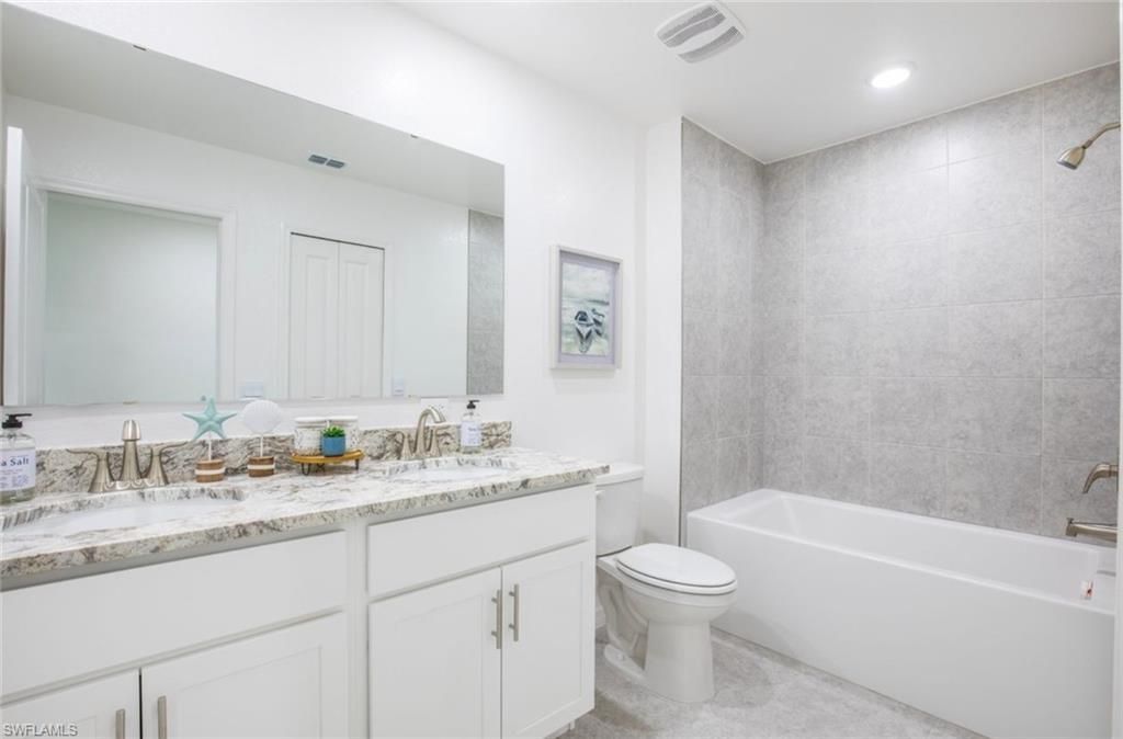 10538 Fountain Palm Cir, Bokeelia, FL 33922 Photo