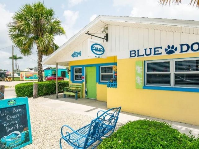 10538 Fountain Palm Cir, Bokeelia, FL 33922 Photo