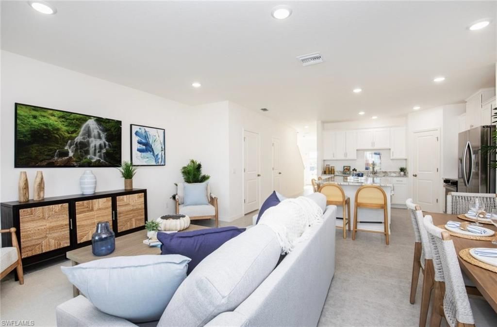 10538 Fountain Palm Cir, Bokeelia, FL 33922 Photo