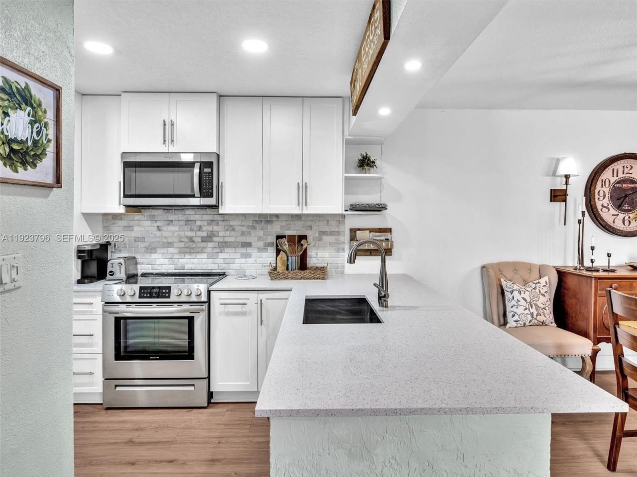 1489 Fairway Rd, Pembroke Pines, FL 33026 Photo