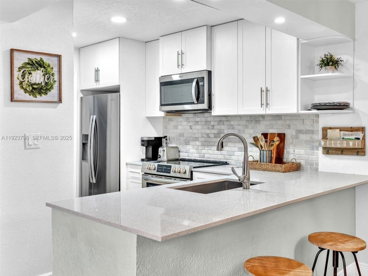 1489 Fairway Rd, Pembroke Pines, FL 33026 Photo