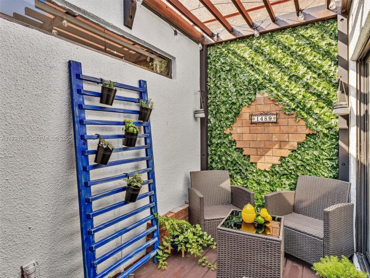 1489 Fairway Rd, Pembroke Pines, FL 33026 Photo