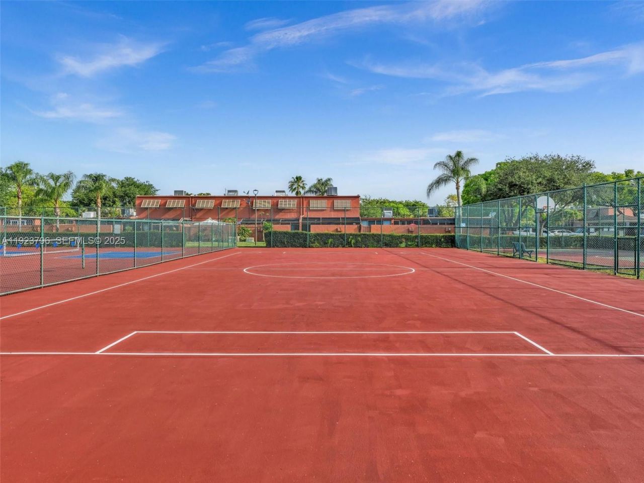 1489 Fairway Rd, Pembroke Pines, FL 33026 Photo