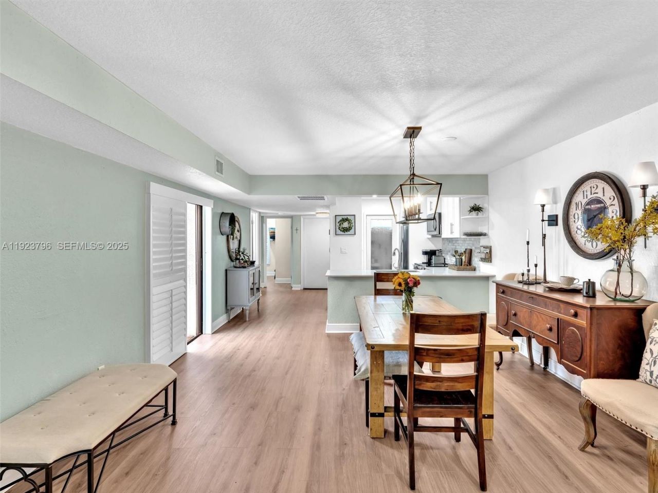 1489 Fairway Rd, Pembroke Pines, FL 33026 Photo