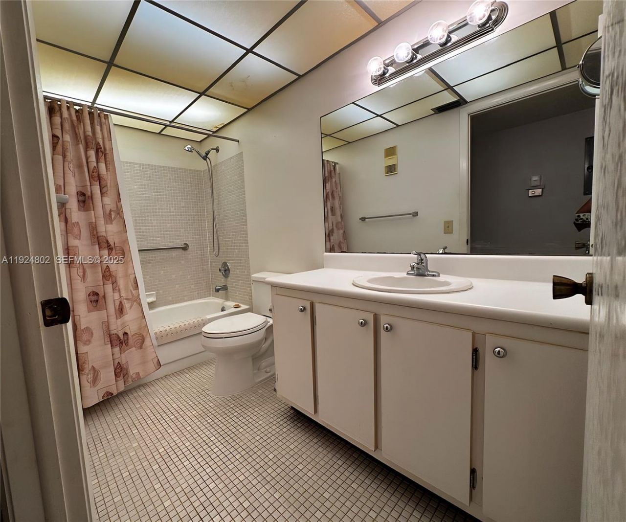 9530 N Belfort Cir, Unit 108, Tamarac, FL 33321 Photo