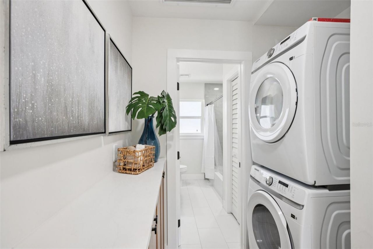 1739 Bayou Grande Boulevard Ne, Saint Petersburg, FL 33703 Photo