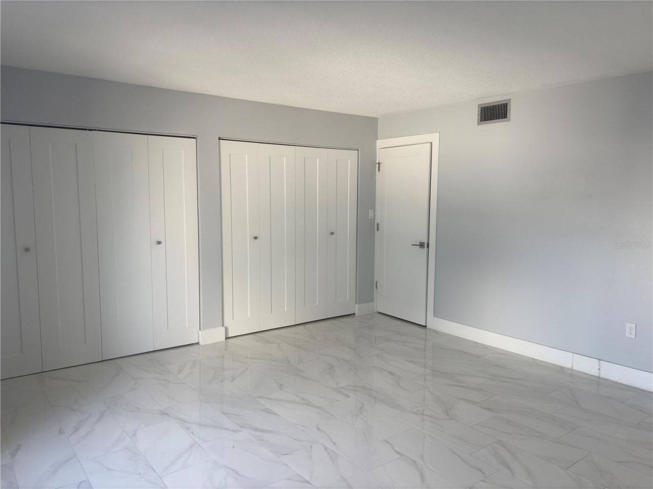 440 S Gulfview Boulevard, Unit 1004, Clearwater Beach, FL 33767 Photo