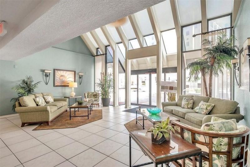 440 S Gulfview Boulevard, Unit 1004, Clearwater Beach, FL 33767 Photo