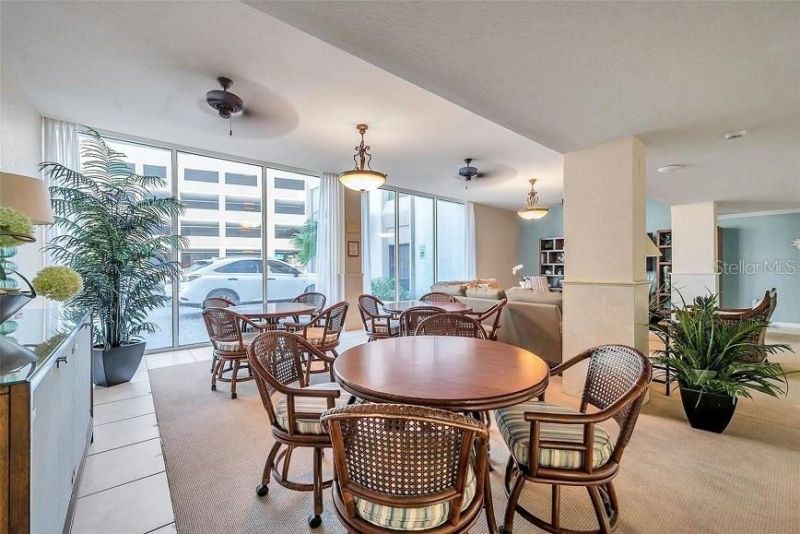 440 S Gulfview Boulevard, Unit 1004, Clearwater Beach, FL 33767 Photo