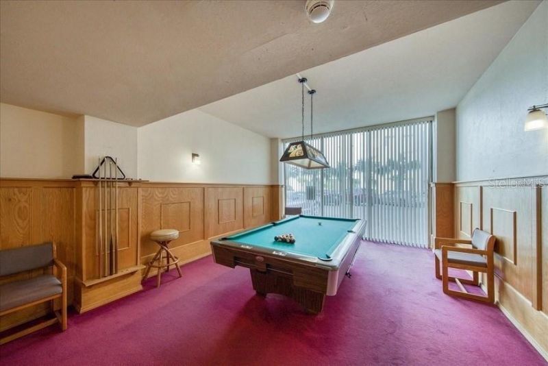 440 S Gulfview Boulevard, Unit 1004, Clearwater Beach, FL 33767 Photo