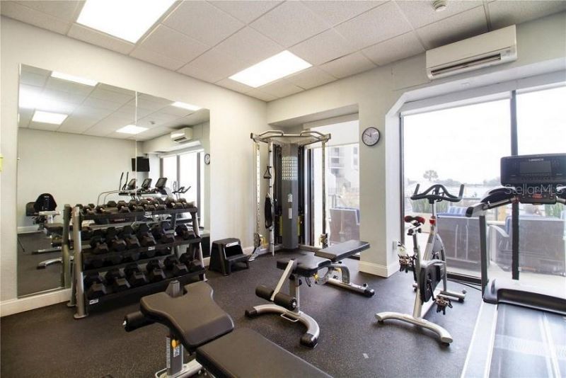 440 S Gulfview Boulevard, Unit 1004, Clearwater Beach, FL 33767 Photo