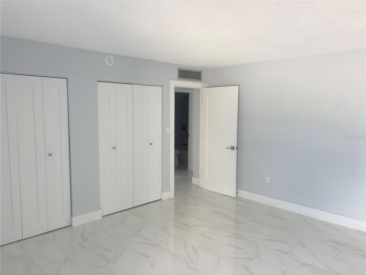 440 S Gulfview Boulevard, Unit 1004, Clearwater Beach, FL 33767 Photo