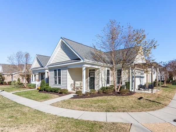 200 Durham Street , Smithfield, VA 23430