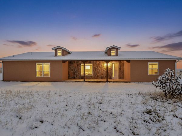 110 High Meadow Loop, Edgewood, NM 87015