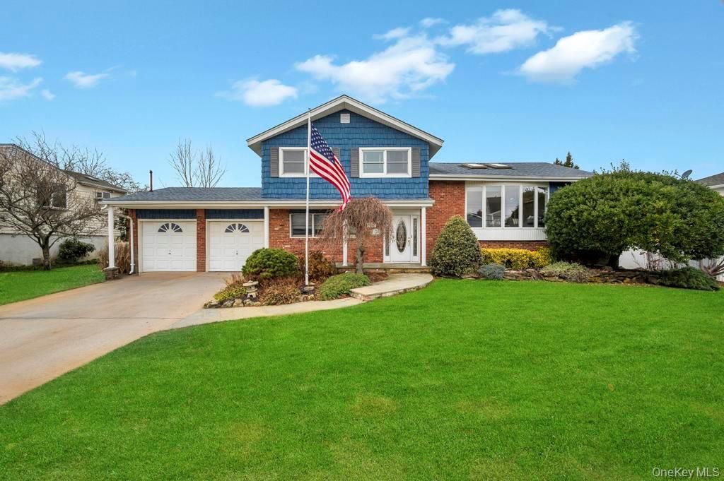 65 Waterview Avenue, Massapequa, NY 11758 Main Photo