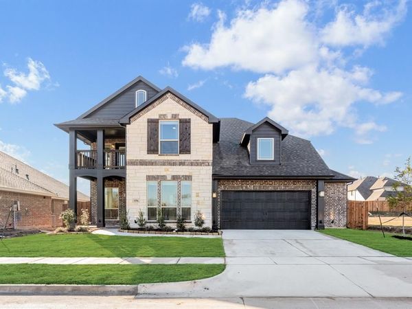 156 Rosewood Drive, Glenn Heights, TX 75154