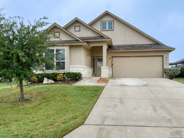 750 Cornflower Court, New Braunfels, TX 78130