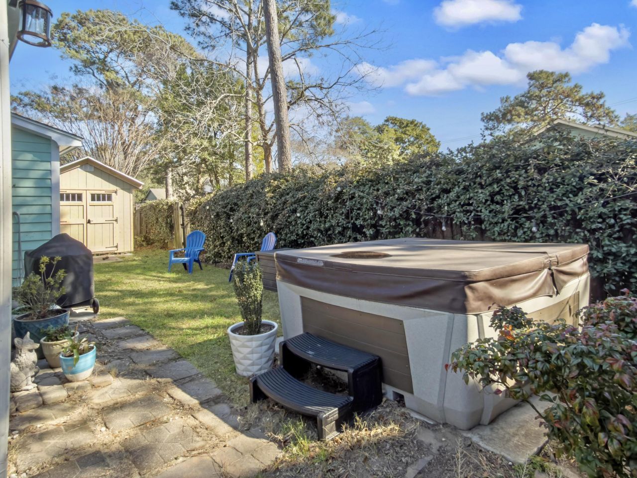 1246 Llewellyn Road Photo 49