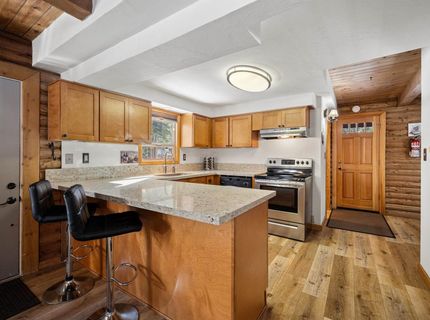 312 Snowflake Avenue, Tahoe Vista, CA 96148 Photo