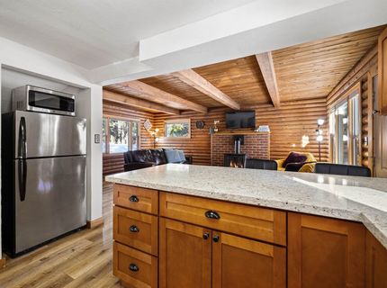 312 Snowflake Avenue, Tahoe Vista, CA 96148 Photo