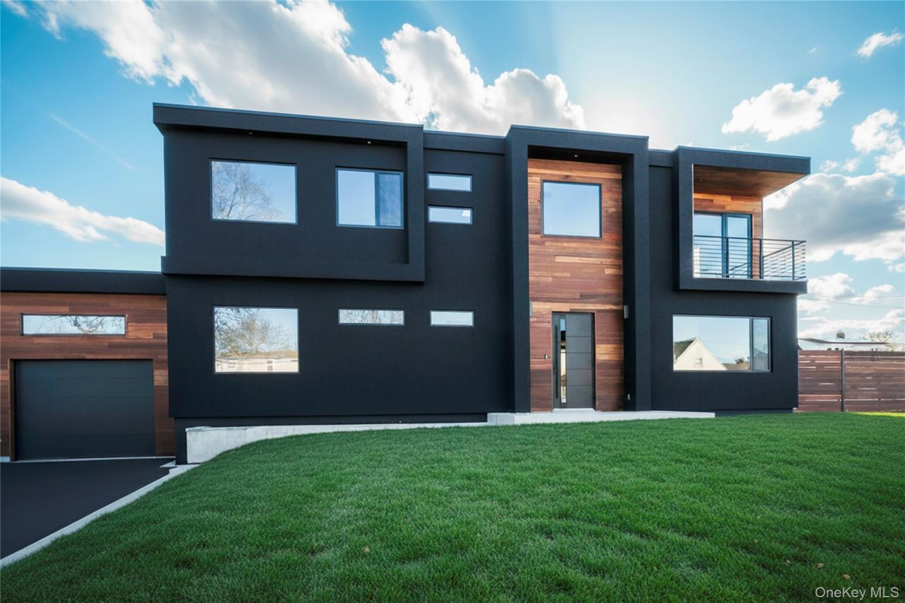 1 Short Lane, Levittown, NY 11756 Main Photo