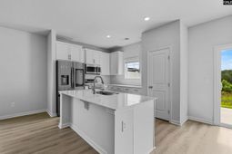 121 Bartlett Drive photo 4