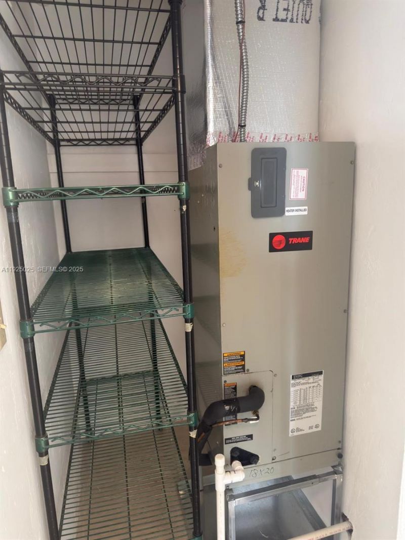 7800 Carlyle Ave., Unit 6C, Miami Beach, FL 33141 Photo