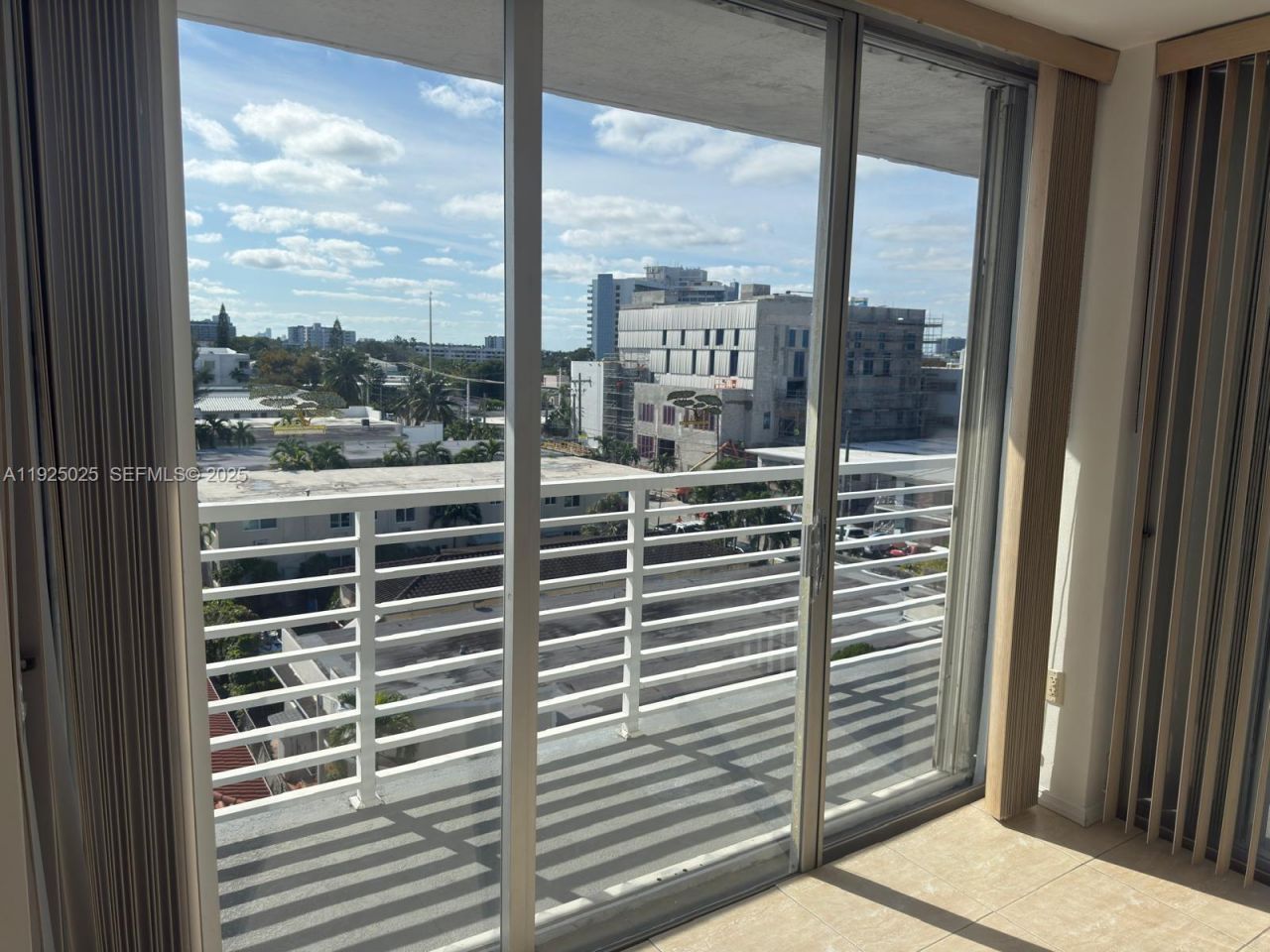 7800 Carlyle Ave., Unit 6C, Miami Beach, FL 33141 Photo