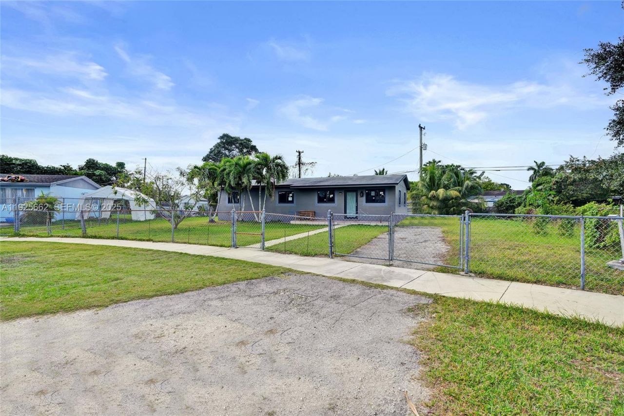 28640 SW 146th Ave, Homestead, FL 33033 Photo