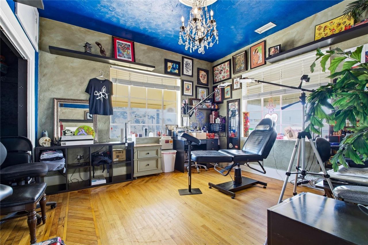 1901 E 5th Avenue, Tampa, FL 33605 Photo