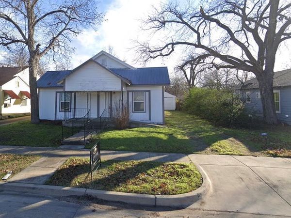 2928 Bomar Avenue, Fort Worth, TX 76103