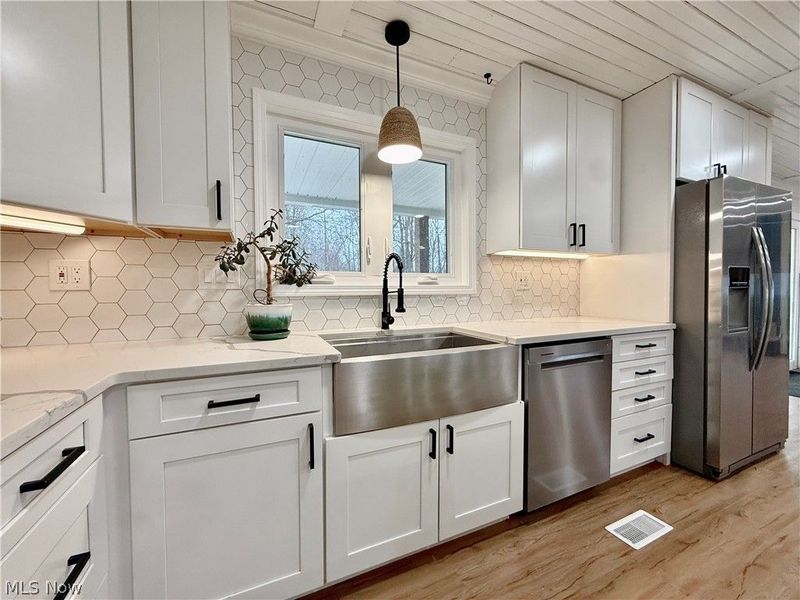 21750 State Route 550, Amesville, OH 45711 Photo 6