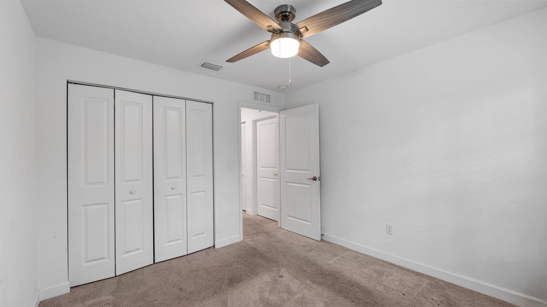 4407 Hemlock Drive, Riviera Beach, FL 33410 Photo