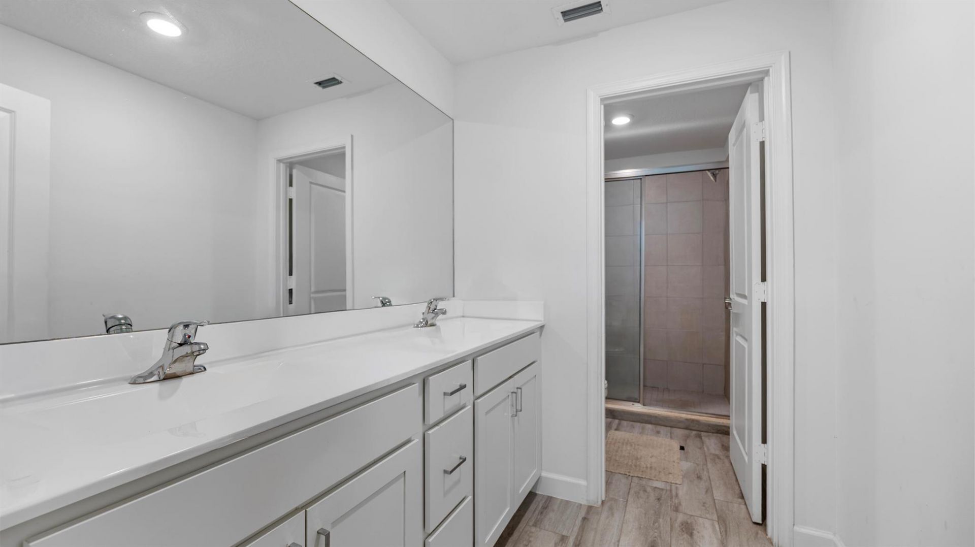 4407 Hemlock Drive, Riviera Beach, FL 33410 Photo