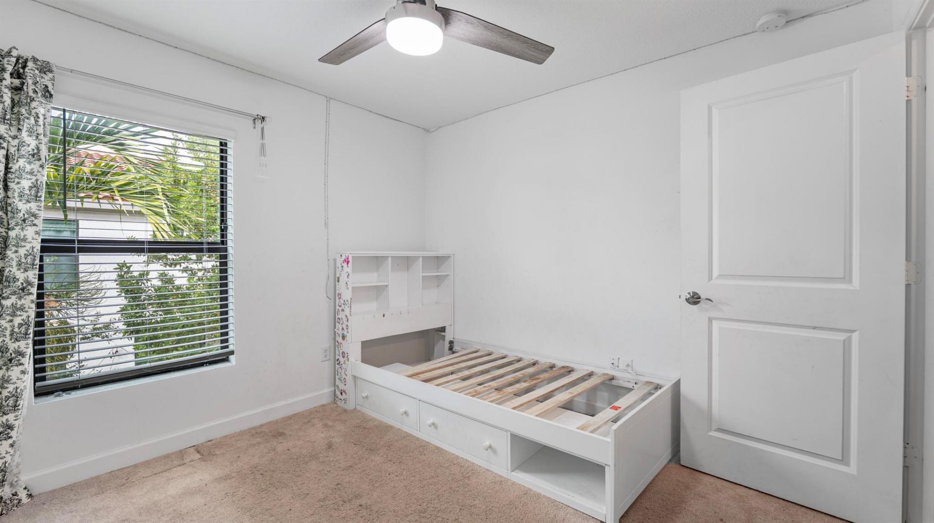 4407 Hemlock Drive, Riviera Beach, FL 33410 Photo