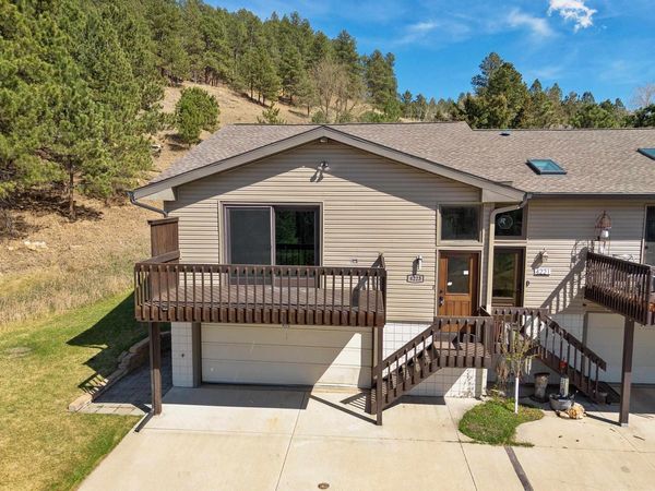 4223 FOOTHILL DR, Rapid City, SD 57702