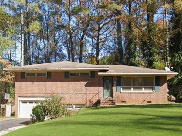 1204 CLUB HOUSE Road, Columbus, GA 31903