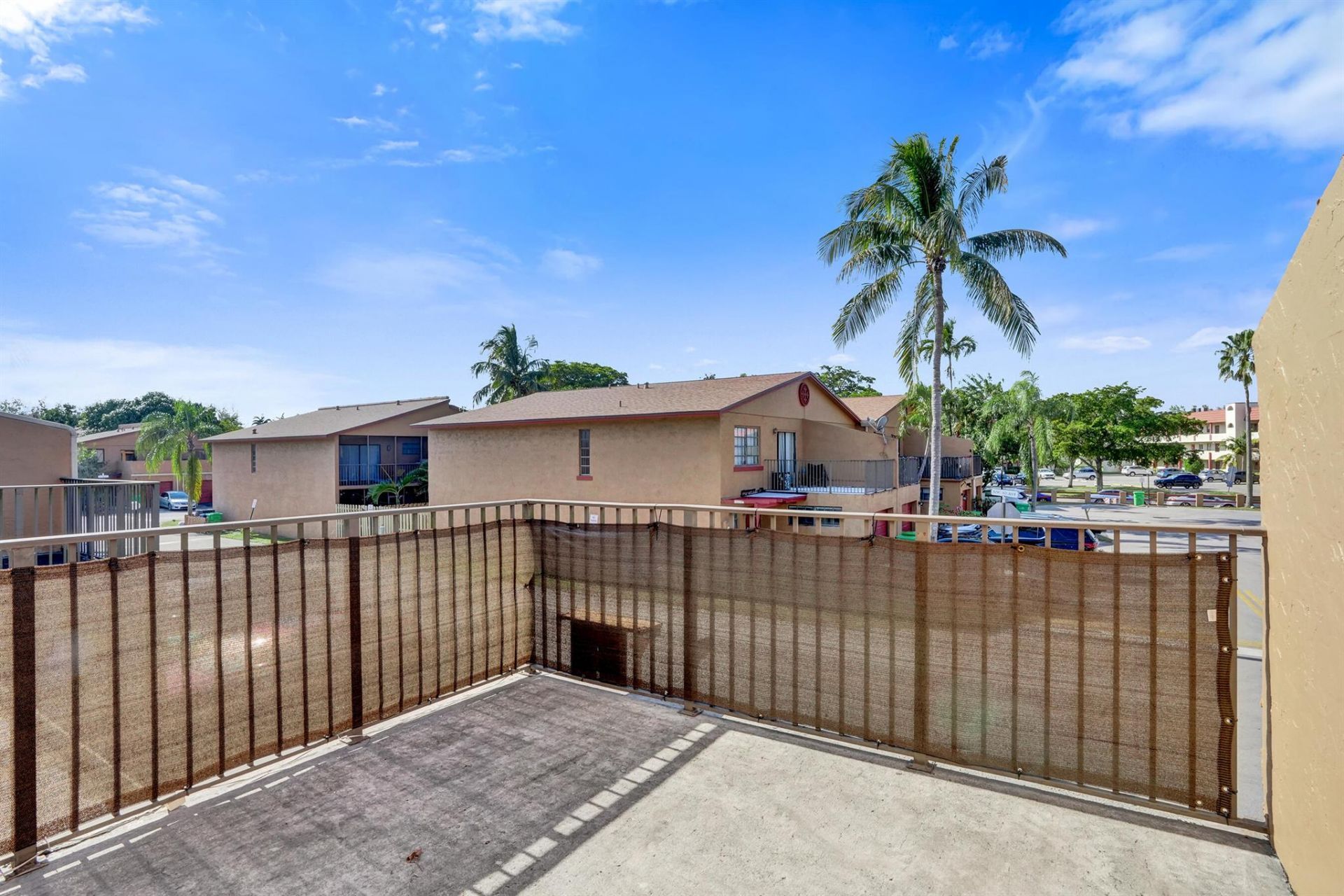 2758 NW 80th Avenue, Sunrise, FL 33322 Photo