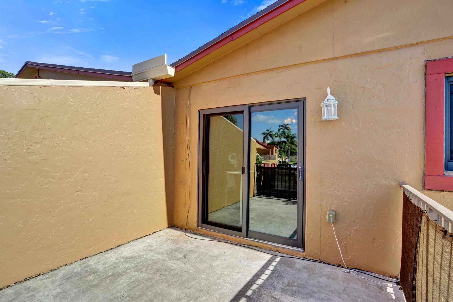 2758 NW 80th Avenue, Sunrise, FL 33322 Photo