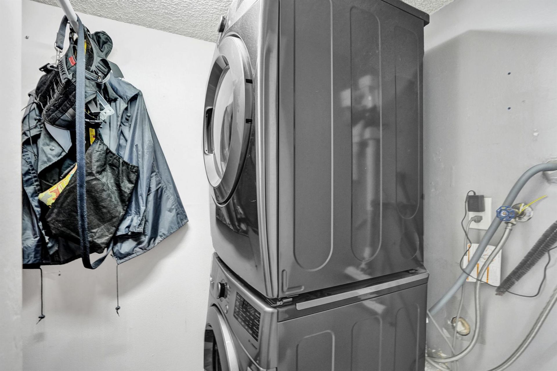 2758 NW 80th Avenue, Sunrise, FL 33322 Photo