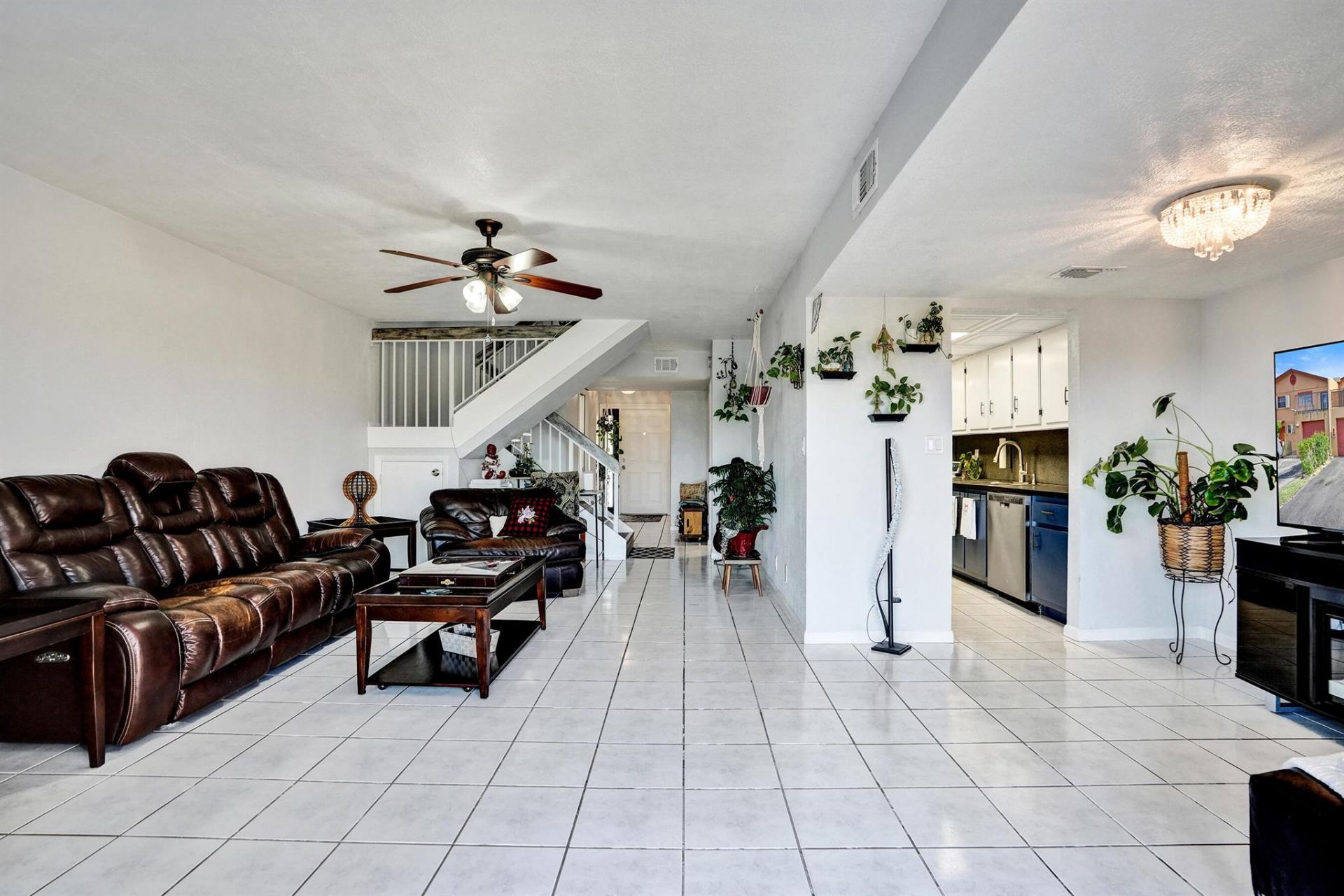 2758 NW 80th Avenue, Sunrise, FL 33322 Photo